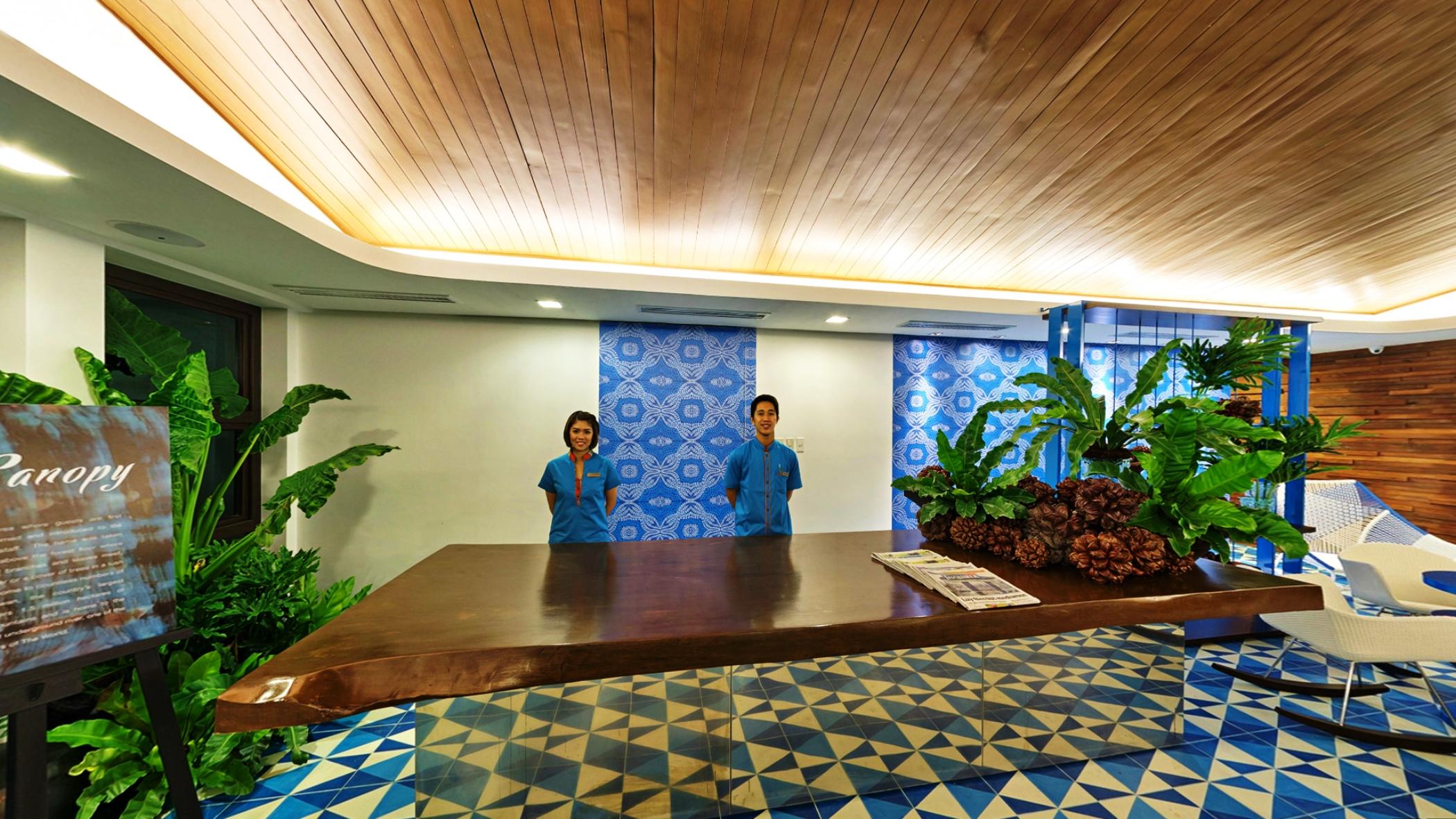 Hotel Astoria Palawan Puerto Princesa Zewnętrze zdjęcie The lobby of the hotel