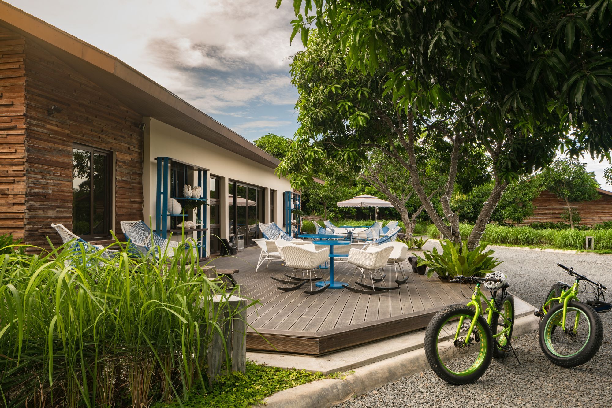Hotel Astoria Palawan Puerto Princesa Zewnętrze zdjęcie The Village at Blue Lagoon